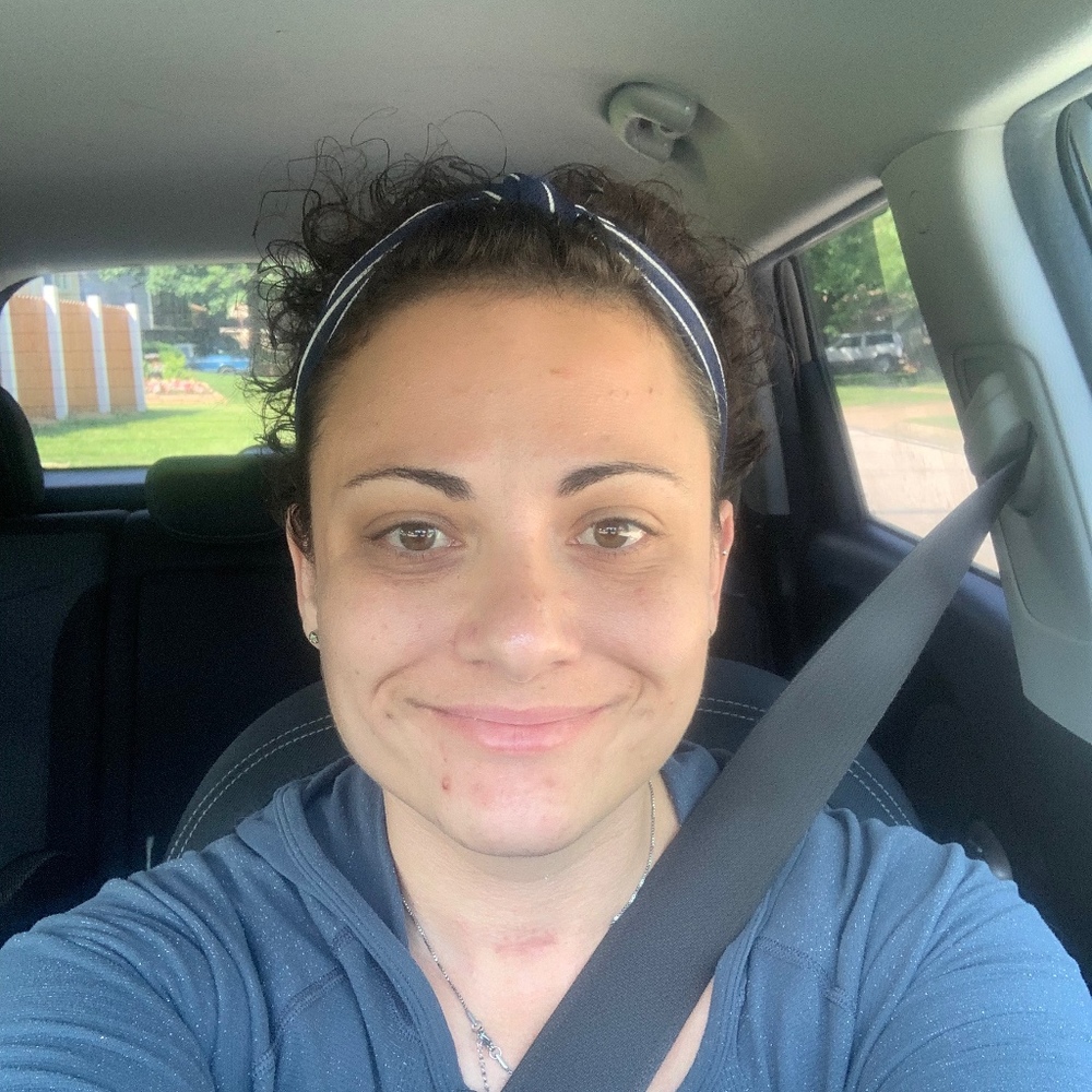 Meet your Posher, Melissa